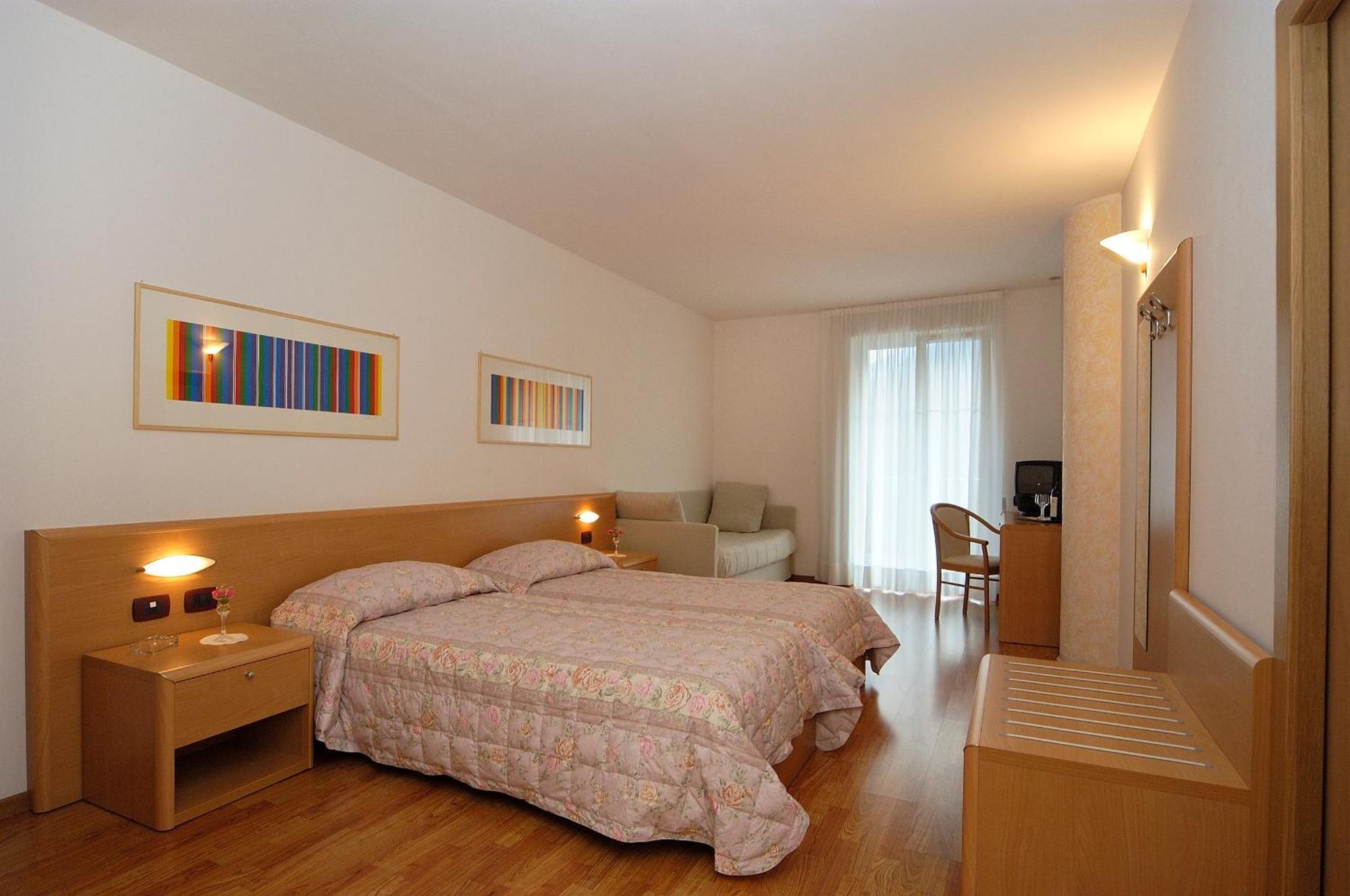 Hotel Karinhall Trento Eksteriør bilde